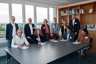 Vertragsunterzeichnung
