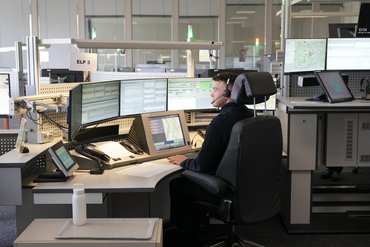 Mitarbeiter in Integrierten Leitstelle Ulm